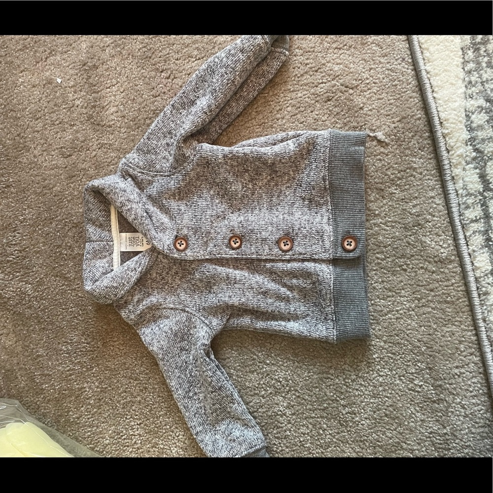 Baby sweater